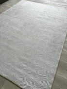 Alivia Modern Turkish Beige Cream Rug-Area Rugs-famerugs-2'x3' ft 60x90cm-fame