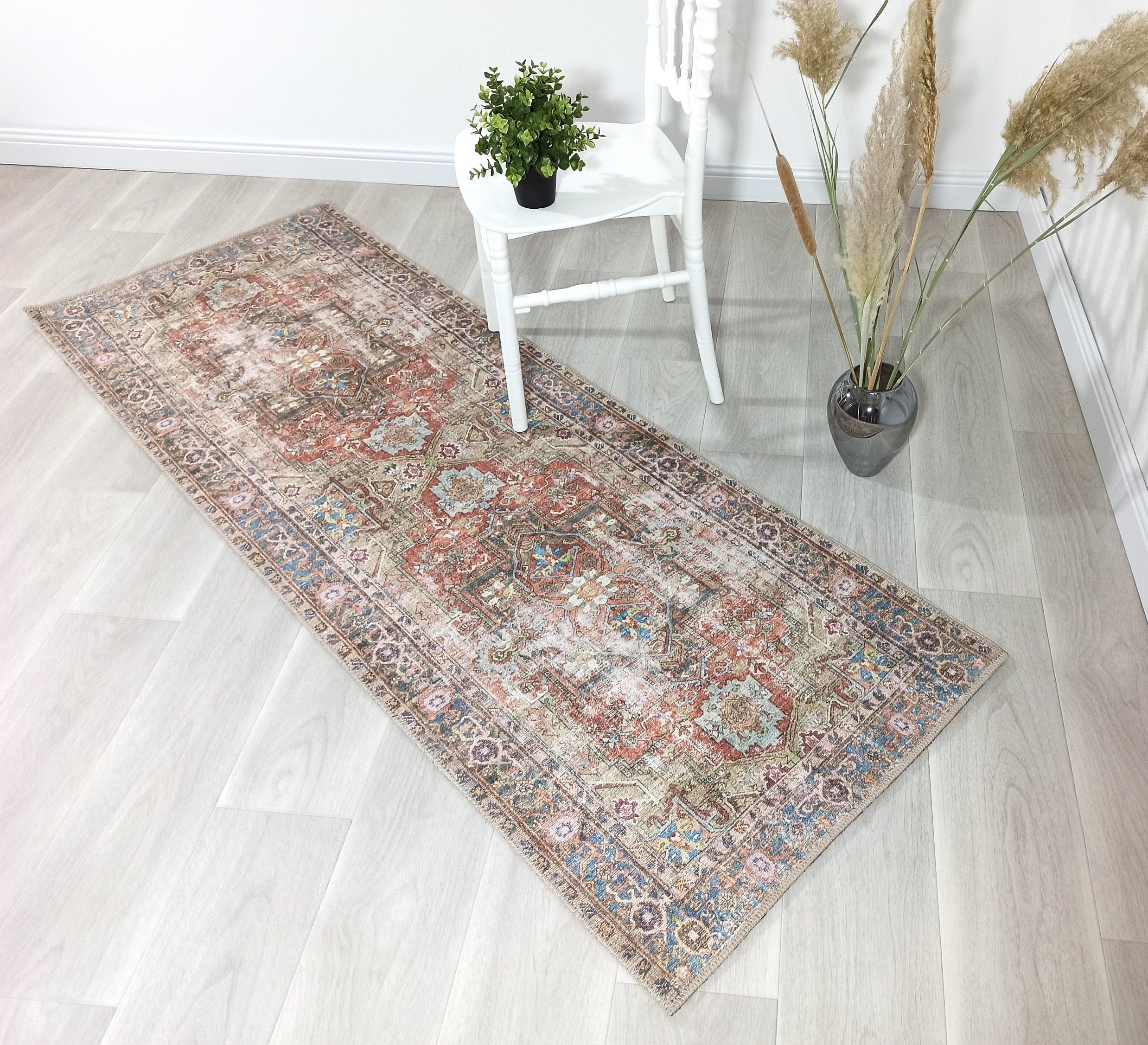 Taya Rug Traditional Earth tone Terracotta Floral Rug-Rugs-Fame Rugs-2'x3' ft 60x90 cm-fame