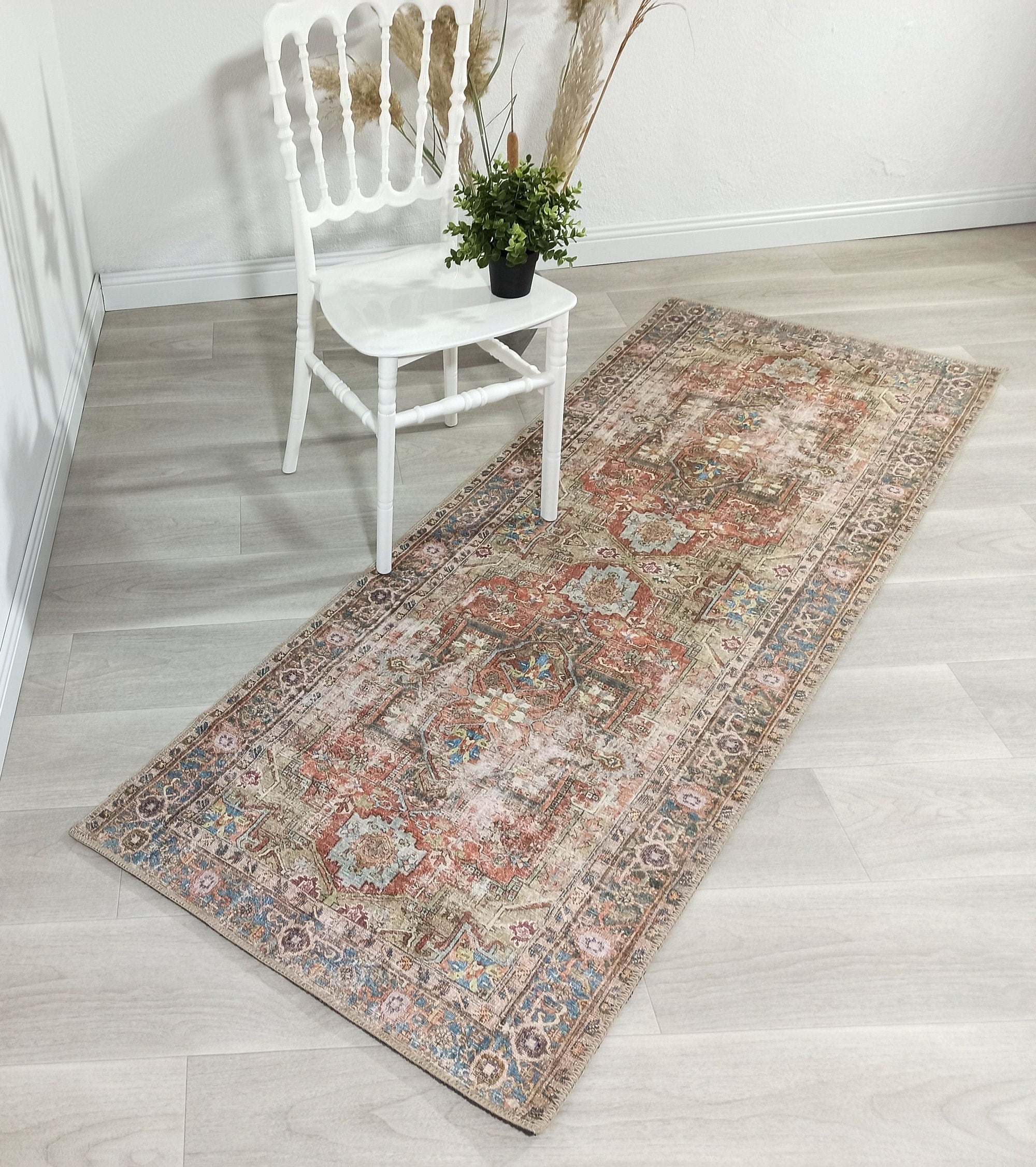 Taya Rug Traditional Earth tone Terracotta Floral Rug-Rugs-Fame Rugs-2'x3' ft 60x90 cm-fame