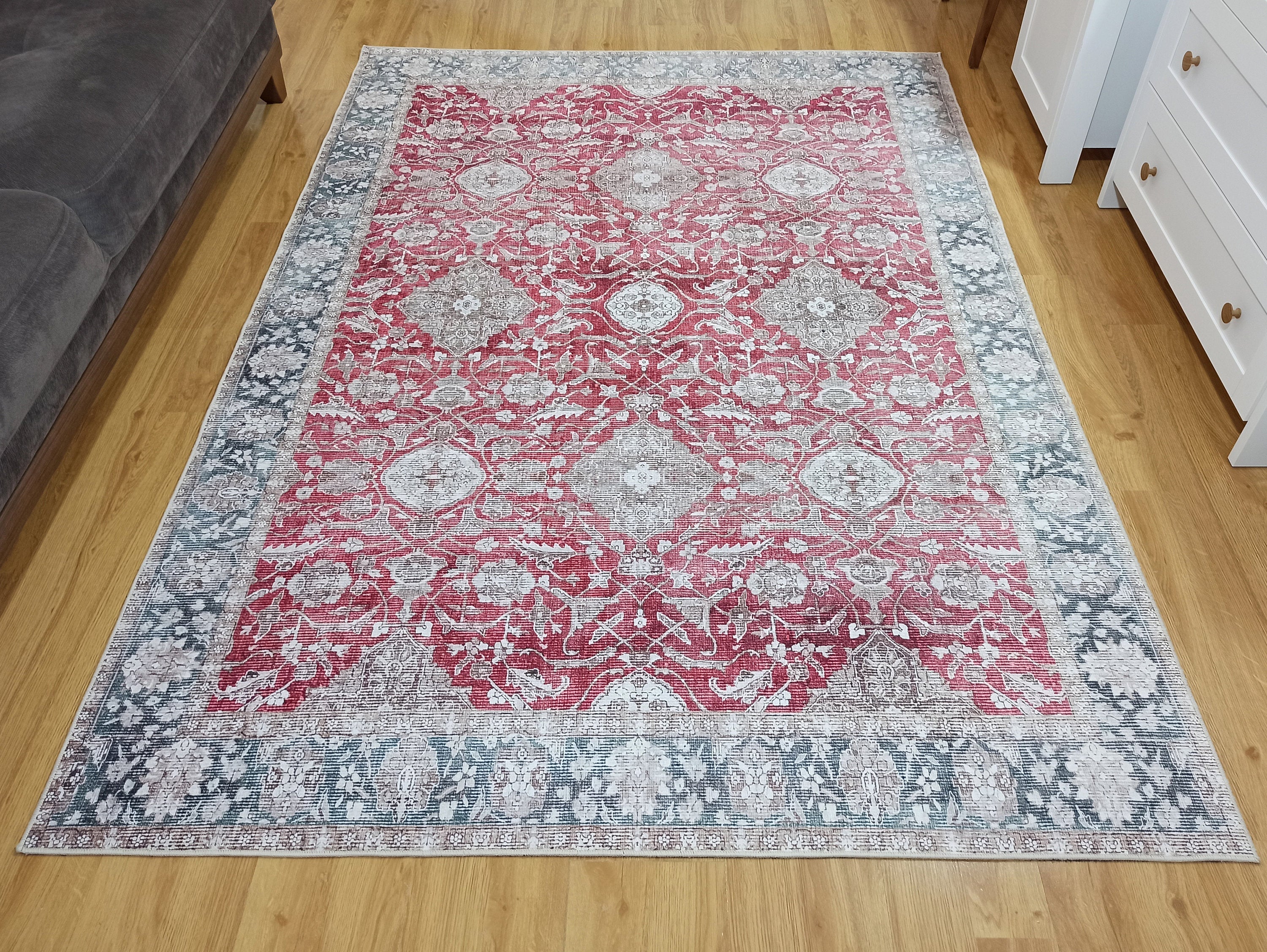 Dada Persian Vintage Red & Neutral Gray Rug - famerugs